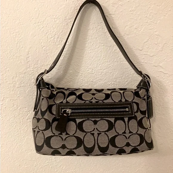 Coach canvas shoulder bag - Picture 4 of 5